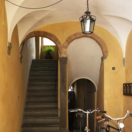 La Mansardina Beccheria 1 Double Bedroom, 1 Sofa Bed *