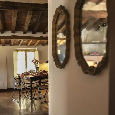 Apartamento La Mansardina Beccheria 1 Double Bedroom, 1 Sofa Bed Lucca