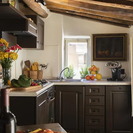 Apartamento La Mansardina Beccheria 1 Double Bedroom, 1 Sofa Bed *